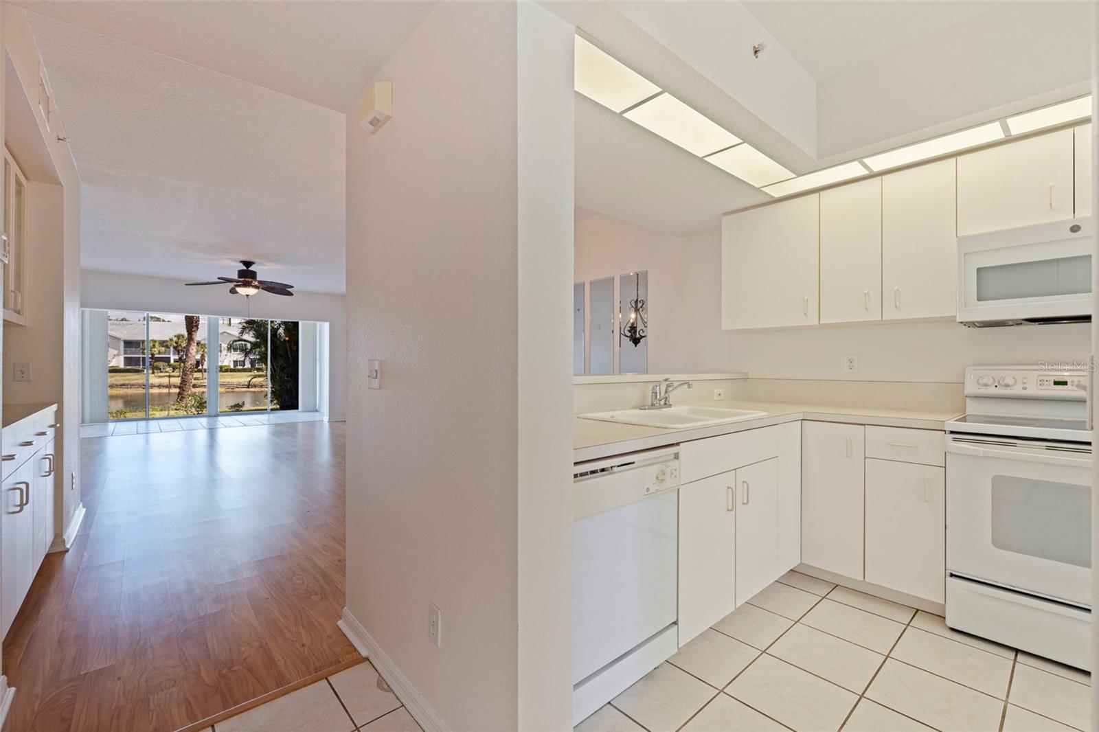 402 LAUREL LAKE DRIVE 104