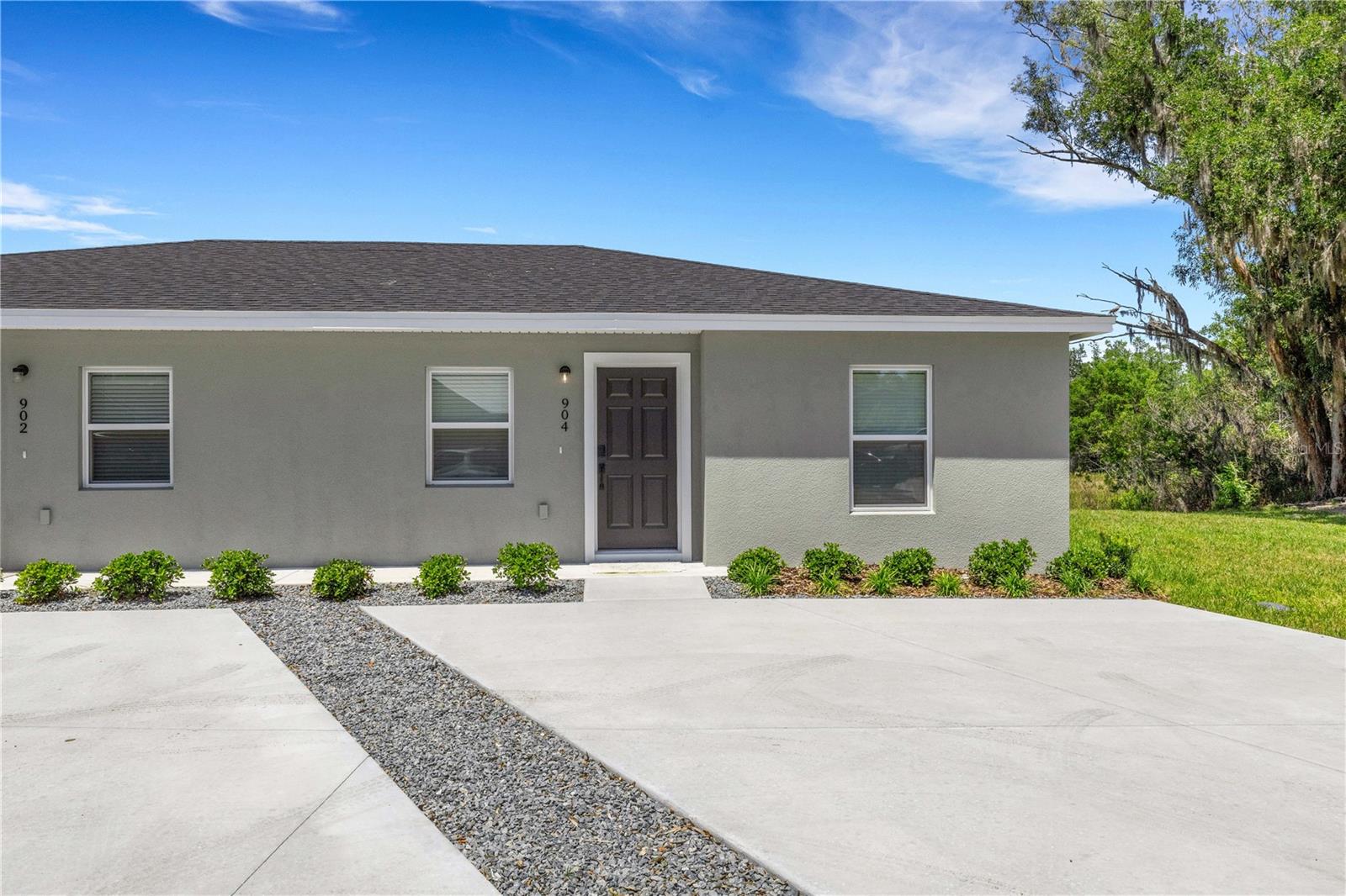 902 / 904 CAPTIVA POINT