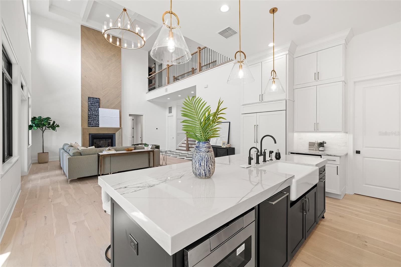 BEL MAR REV UNIT 8 - Residential