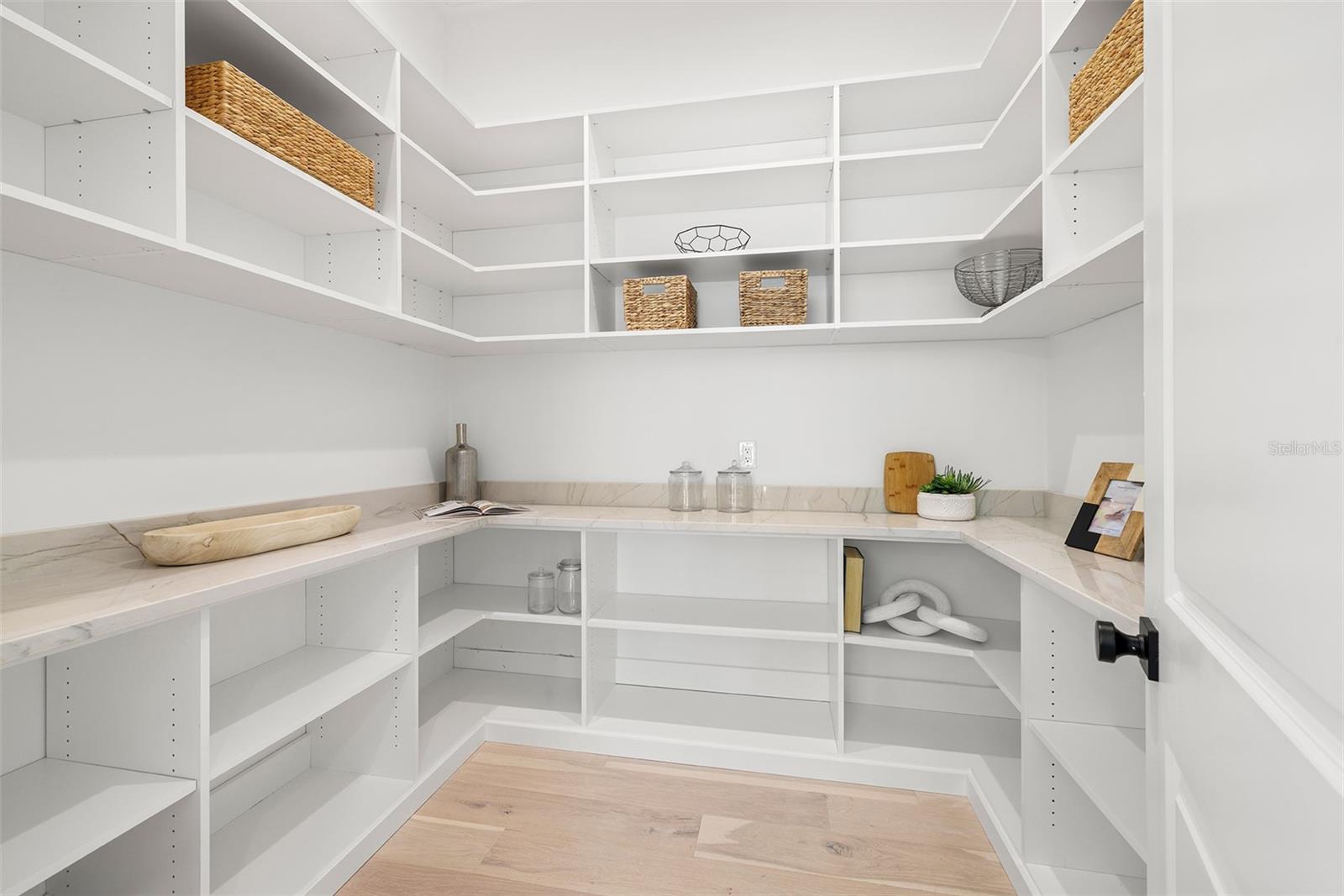 BEL MAR REV UNIT 8 - Residential