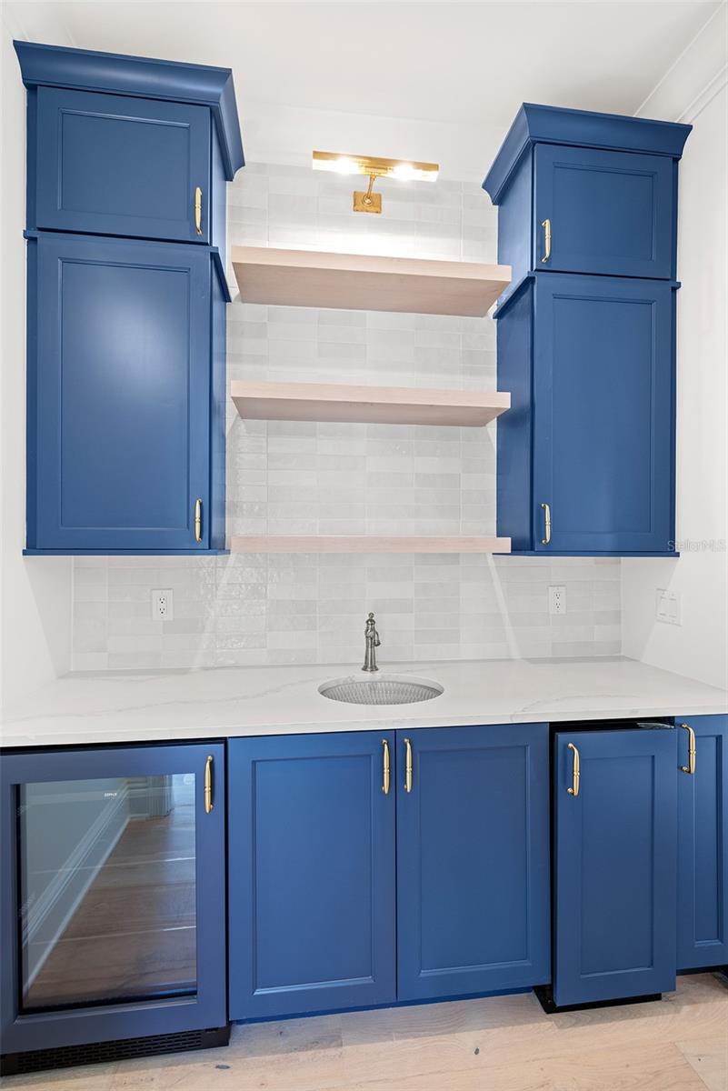 BEL MAR REV UNIT 8 - Residential