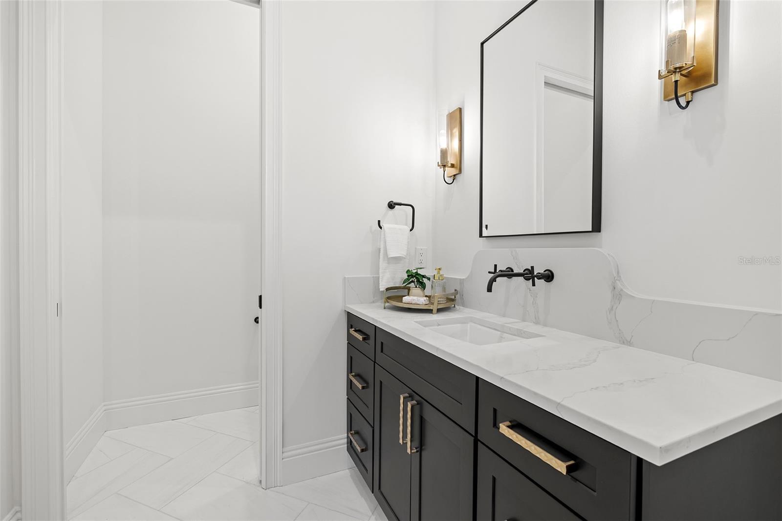 BEL MAR REV UNIT 8 - Residential