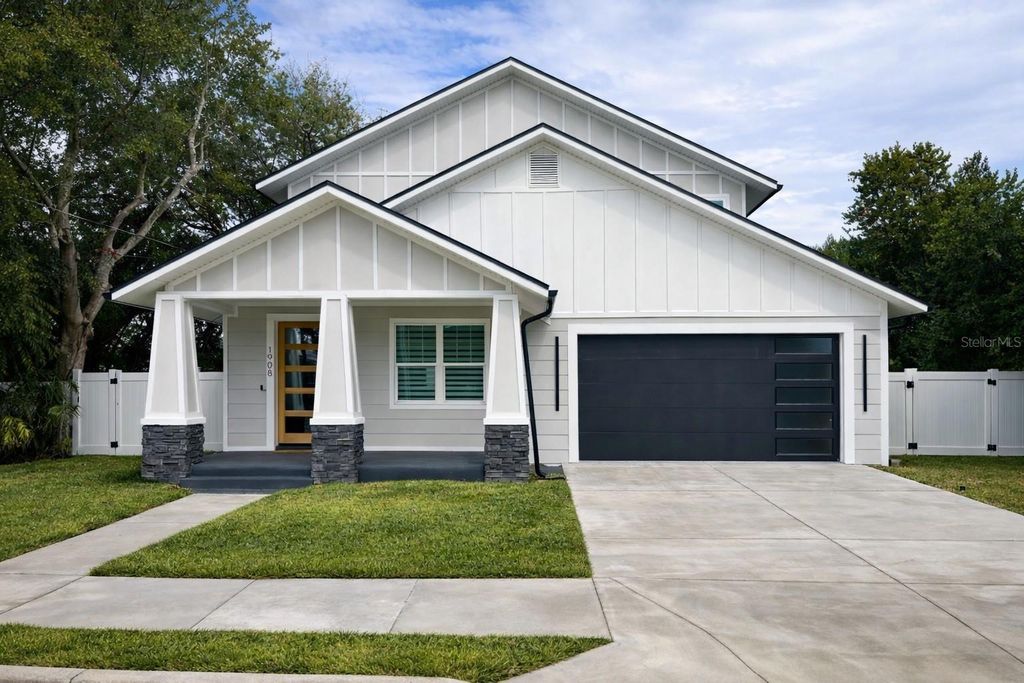 Photo of 1908 E 17th Avenue, Tampa, FL 33605 (MLS # TB8422070)