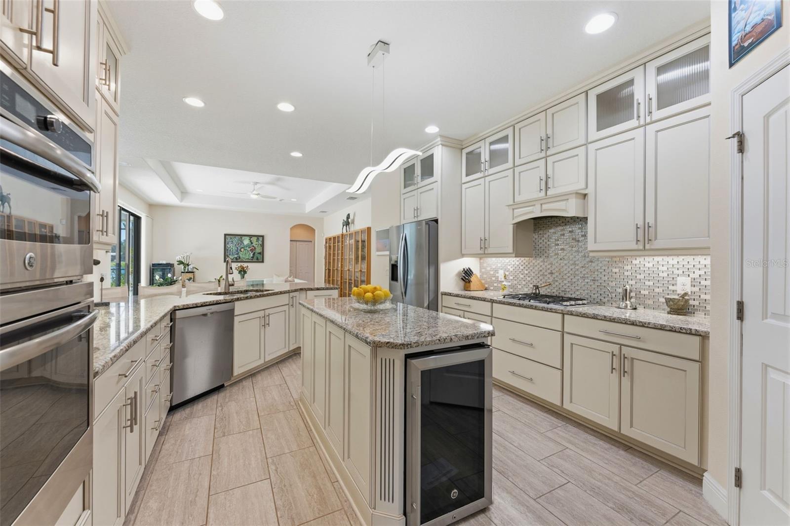 KERSEY LAKE ESTATES - Residential