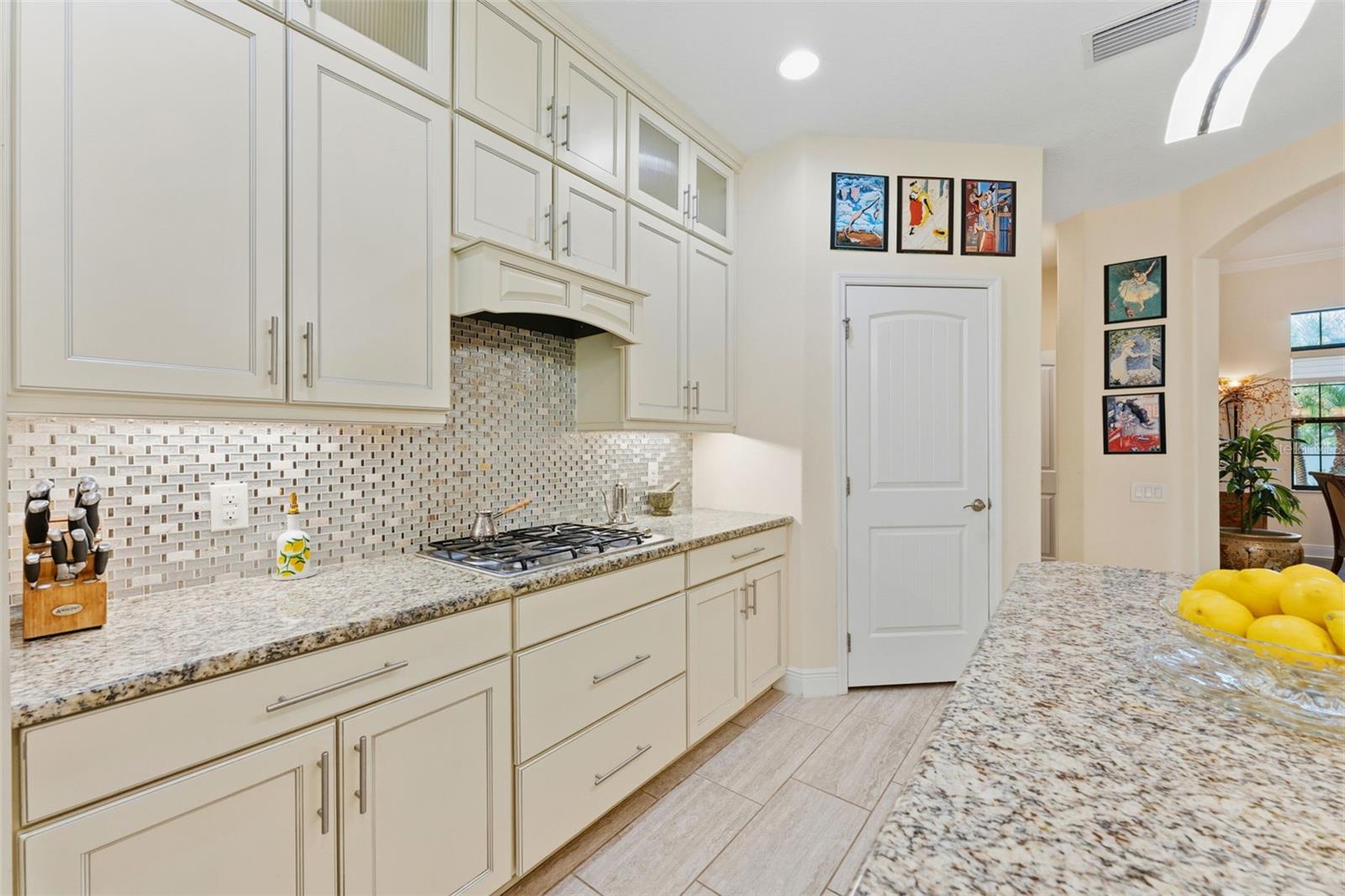 KERSEY LAKE ESTATES - Residential