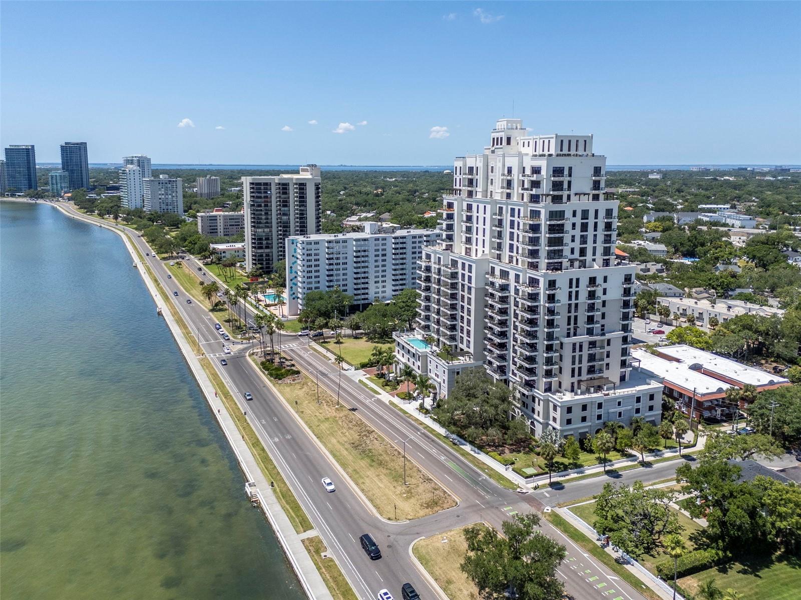 2103 BAYSHORE BOULEVARD 602