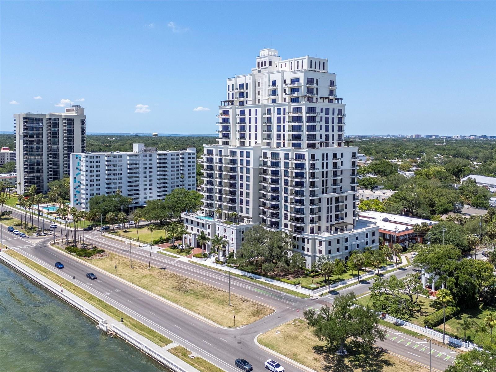 2103 BAYSHORE BOULEVARD 602