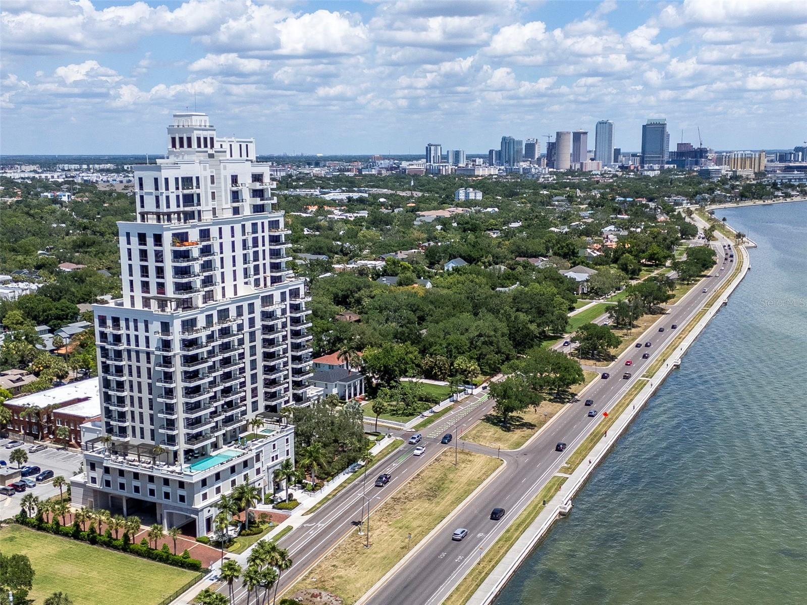 2103 BAYSHORE BOULEVARD 602