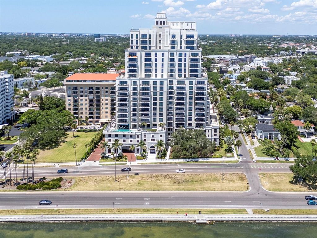 Photo of 2103 Bayshore Boulevard #602, Tampa, FL 33606 (MLS # TB8504753)