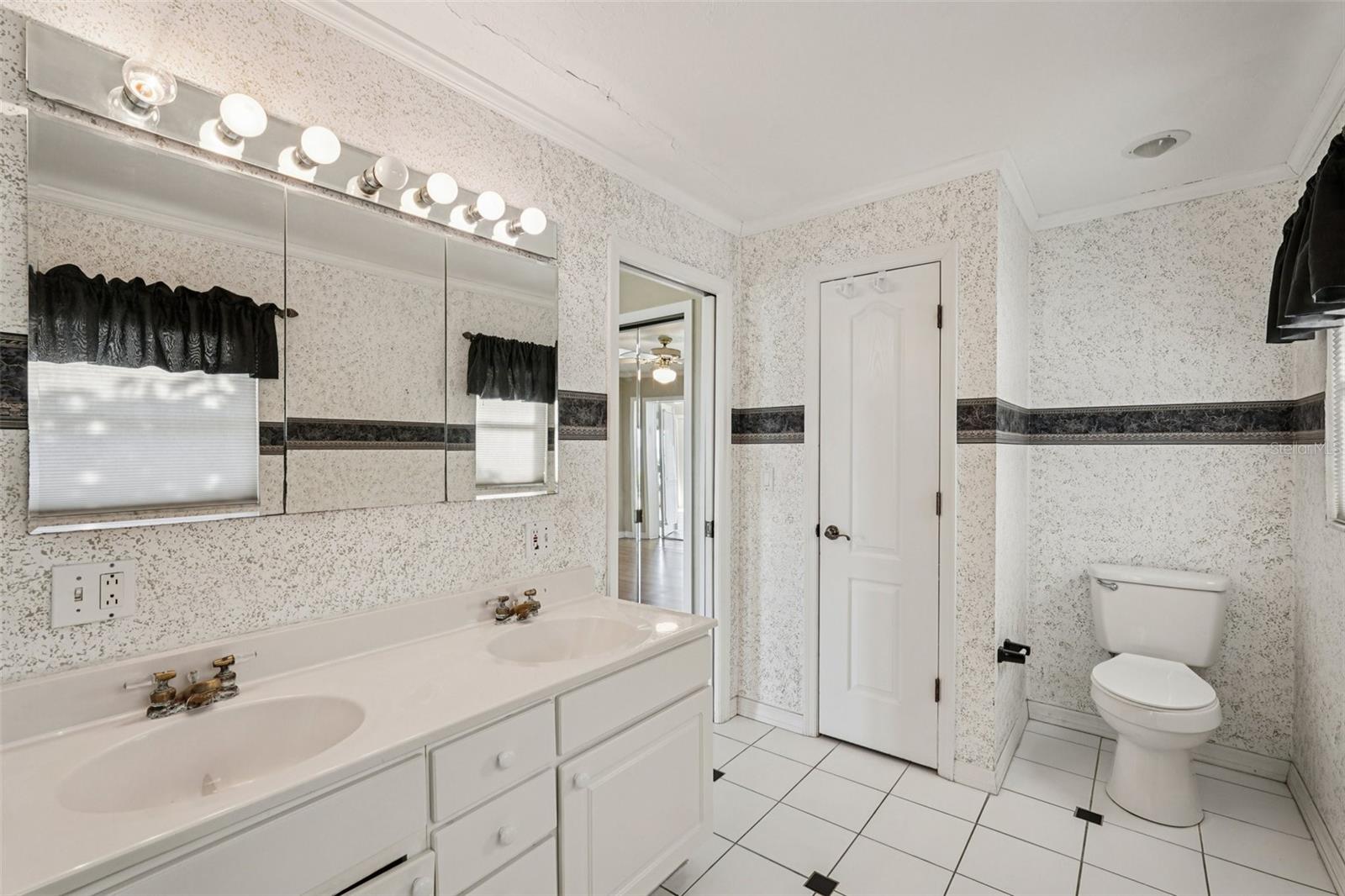 SARABAY ESTATES - Residential