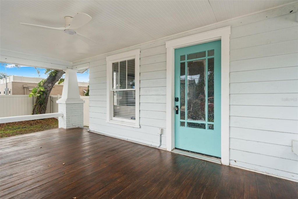 Photo of 102 W North Street, Tampa, FL 33604 (MLS # TB8520111)