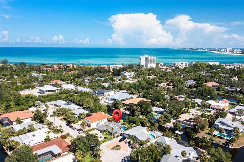 scape to luxury in our serene Sarasota home! ????
Relax in your private oasis with a sparkling pool, hot tub, and expansive backyard. Enjoy the open-concept living area and three cozy bedrooms designed for ultimate comfort.
??? Just a 3-Min Drive to Siesta Beach
??? 10 Minutes to Crescent Beach
????? 13-Min Walk to a Local Beach
Discover the best of Sarasota with us! Learn more below!
The space
?? Luxurious Sarasota Home with Private Pool, Hot Tub & Beach Access ??
Experience a High-End Vacation Getaway in Sarasota!
Welcome to your dream vacation rental in Sarasota! This stunning home offers a blend of luxury, comfort, and convenience, perfect for families and groups looking to enjoy the best of Sarasota. With a private pool, hot tub, and prime location, you’ll have everything you need for a memorable stay.
Key Features:
? 3 Spacious Bedrooms:
Primary Bedroom: King-sized bed, skylight, desk, reclining chair, and a large flat-screen HDTV with streaming services.
Second Bedroom: Cozy queen-sized bed with backyard views.
Nautical Room: Two comfortable full-sized beds and a wall-mounted TV.
? 2 Modern Bathrooms:
Both bathrooms feature walk-in showers, beautiful tilework, and are stocked with fresh towels and hair dryers.
? Fully-Equipped Kitchen:
Stainless steel appliances, bar-style island, wrap-around countertops, and all the essentials for a home-cooked meal.
? Spacious Indoor Dining Area:
Elegant six-seater dining table for family meals and gatherings.
? Comfortable Lounge Area:
Large flat-screen HDTV with streaming services, natural light from skylights, and a relaxing space for everyone to unwind.
? Dedicated Workspace:
High-speed WiFi and a desk for remote work or planning your vacation activities.
? Resort-Style Outdoor Space:
Private Pool + Hot Tub: Perfect for relaxation and enjoyment.
BBQ Grill + Outdoor Dining Area: Ideal for outdoor meals.
Sunny Patio with Loungers: Perfect for sunbathing or reading a book.
Spacious Fully-Fenced Backyard: Great for family fun and games.
Free Bikes: Explore the local area and nearby beaches.
? Free Parking + EV Charger:
Convenient parking options and electric vehicle charging.
? Prime Location:
3 Min Drive to Siesta Beach
10 Min Drive to Crescent Beach
13 Min Walk to a Local Beach
Easy access to Siesta Key Village and local restaurants.
Why You’ll Love Staying Here:
Private Pool and Hot Tub: Perfect for relaxation and family fun.
Modern Comforts: Enjoy high-speed WiFi, a large flat-screen TV with streaming services, and a fully-equipped kitchen.
Convenient Location: Quick access to Sarasota’s best beaches and local attractions.
Family-Friendly: Spacious backyard, BBQ grill, and free bikes for exploring.
Book Your Perfect Sarasota Getaway! Entire Property with Pool, Hot Tub, Bikes & More!!
Our spacious rental home features:
?? Private Bedrooms – Comfort for everyone!
?? Full Kitchen – Cook up a storm or enjoy a meal together.
?? Expansive Outdoor Area – Relax by the swimming pool or unwind in the hot tub.
????? Bikes Provided – Explore the friendly neighborhood and discover Sarasota’s hidden gems!
?? Free Parking – Convenient parking for all your needs.
?? EV Charger – Charge your electric vehicle right here!
Pets allowed: Please inform us in advance if you plan to bring pets.
