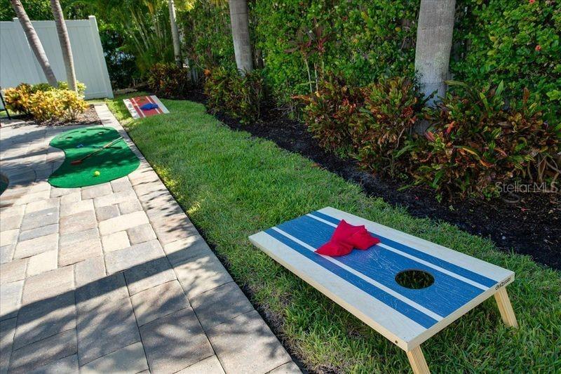 PARADISE ISLAND - Residential Lease