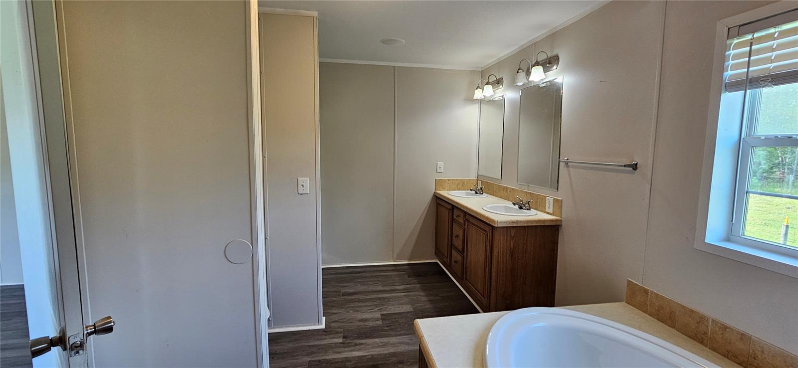 A & K FARMS - Residential