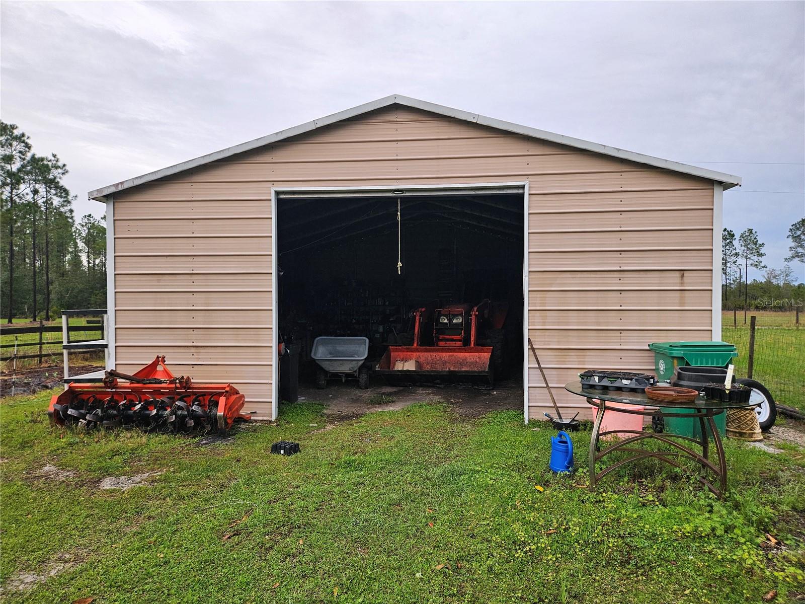 A & K FARMS - Residential