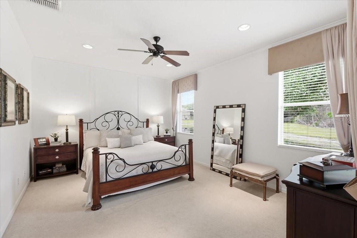 ARLINGTON BAY - Residential