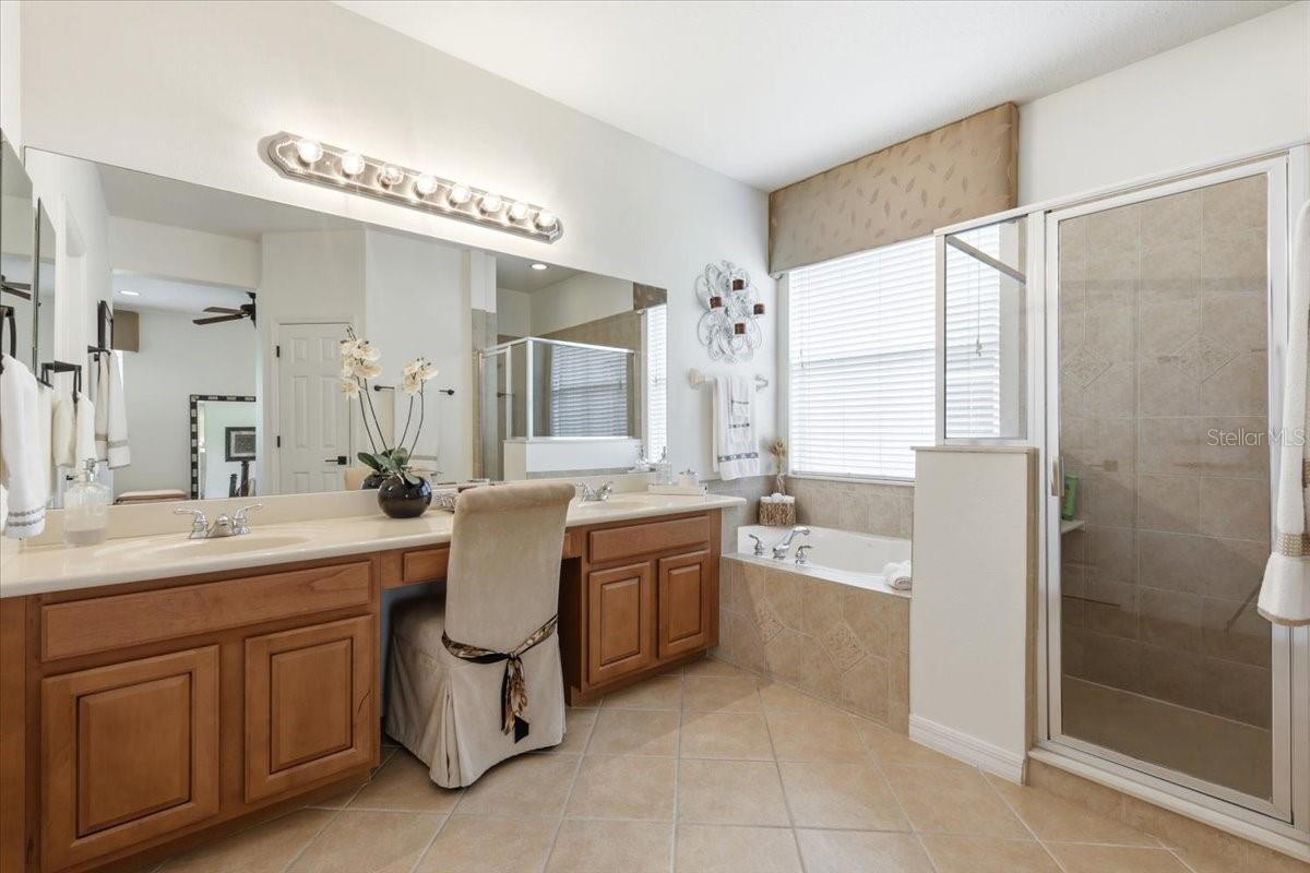 ARLINGTON BAY - Residential