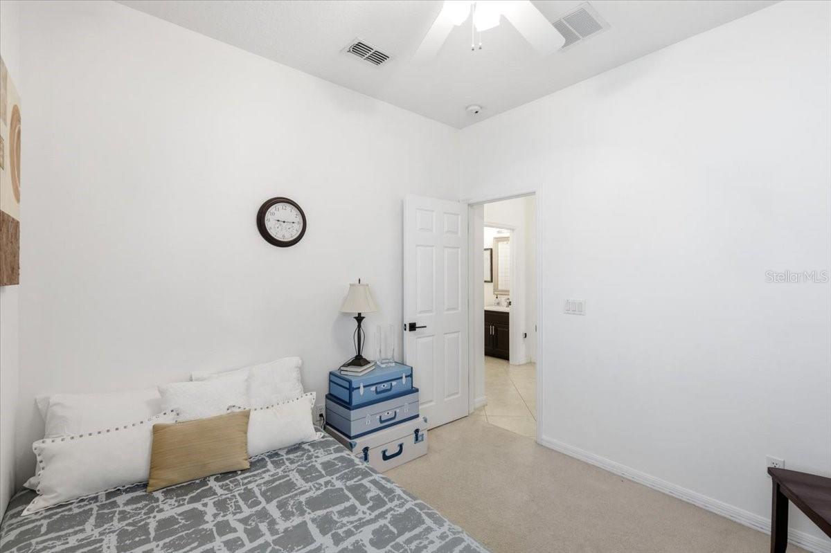 ARLINGTON BAY - Residential