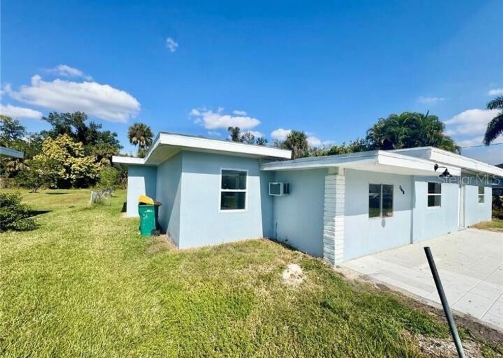 Photo of 23476 Harper Avenue, Punta Gorda, FL 33980 (MLS # O6376725)