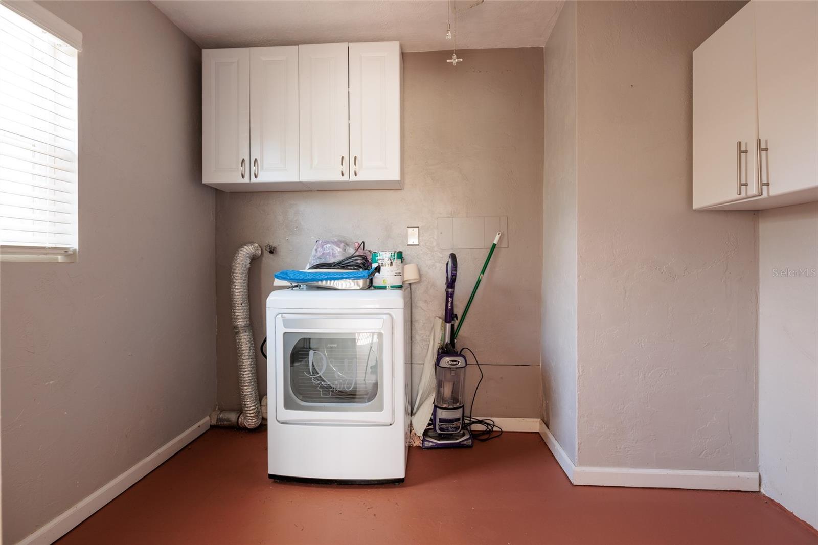 SUN PLAZA ISLES - Residential