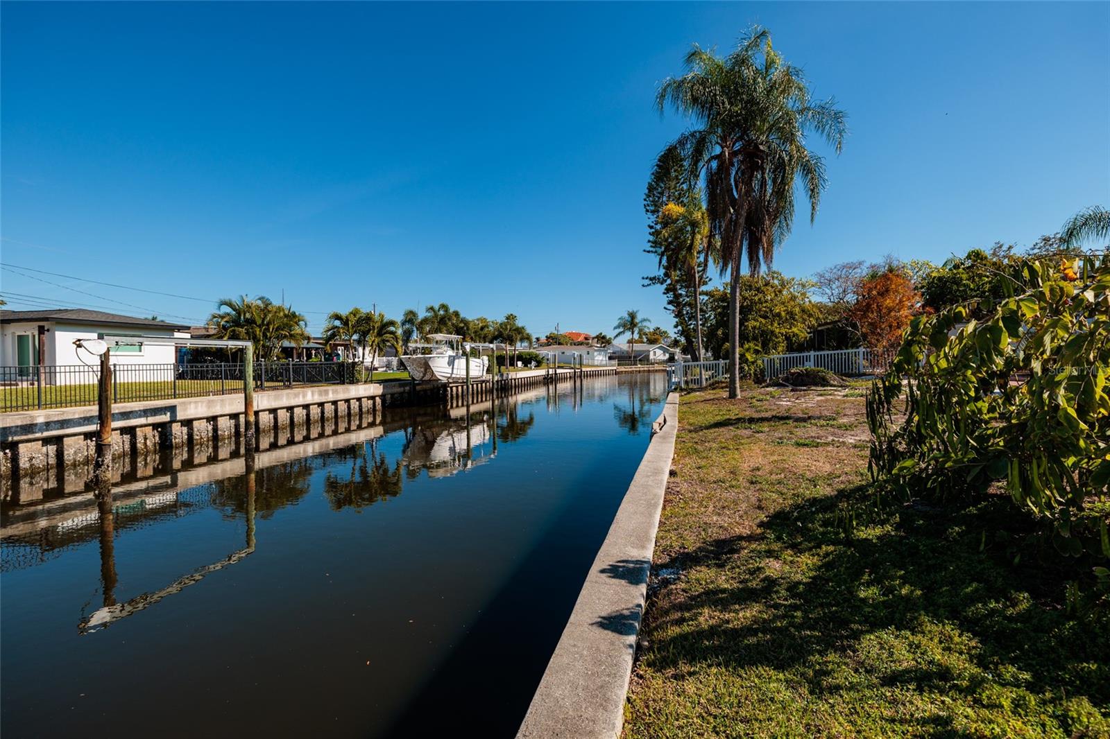 SUN PLAZA ISLES - Residential