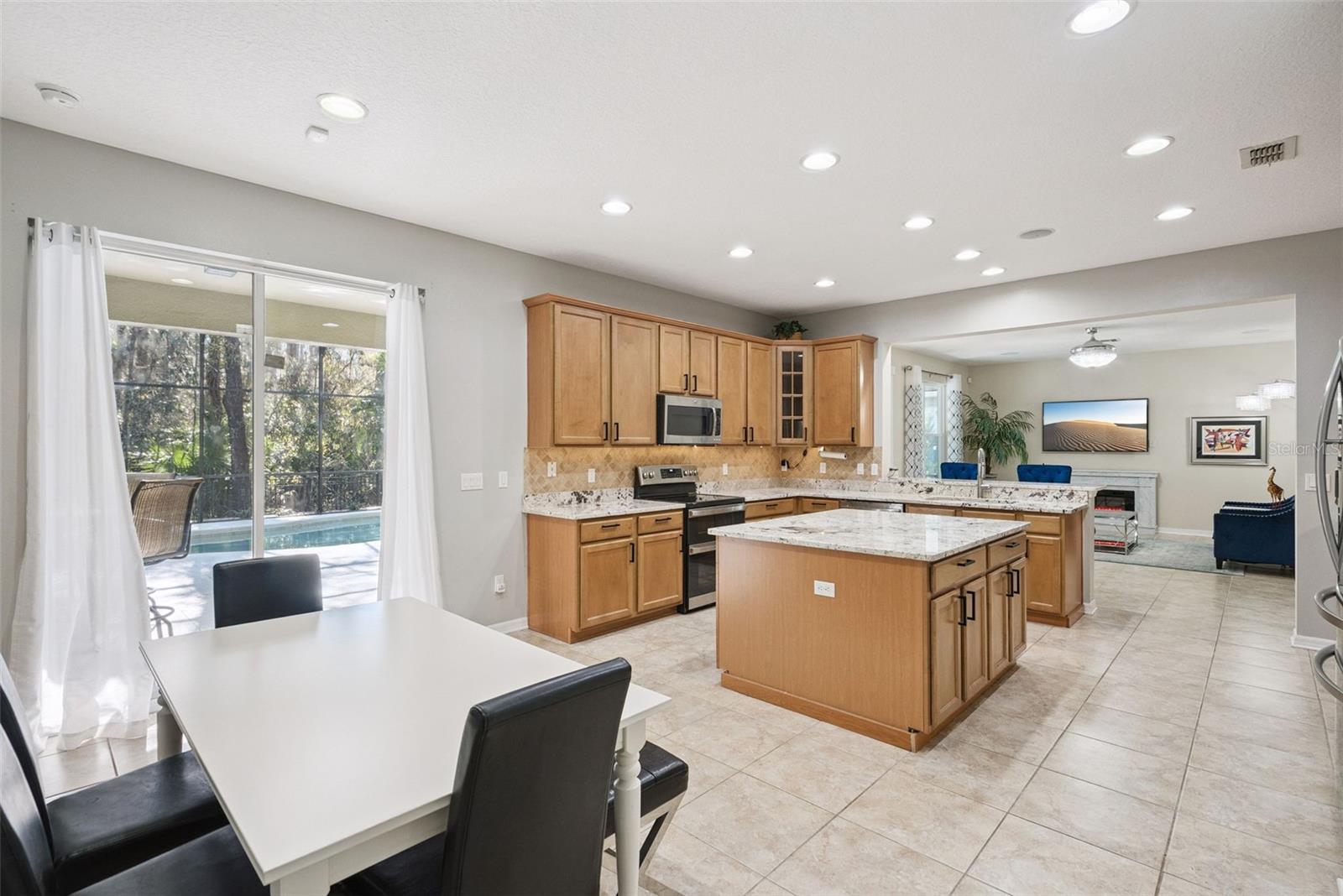 KENMURE - Residential