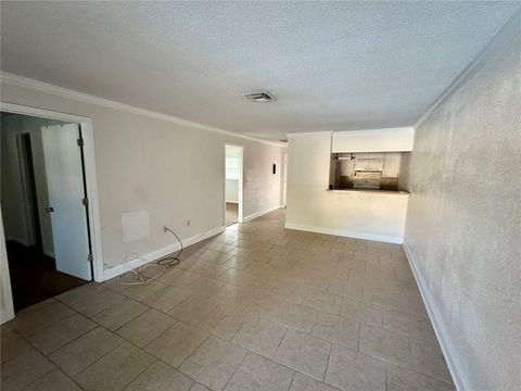 A home in LAKELAND