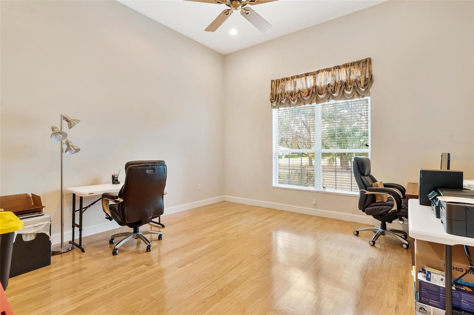 LAKE DALHOUSIE ESTATES - Residential