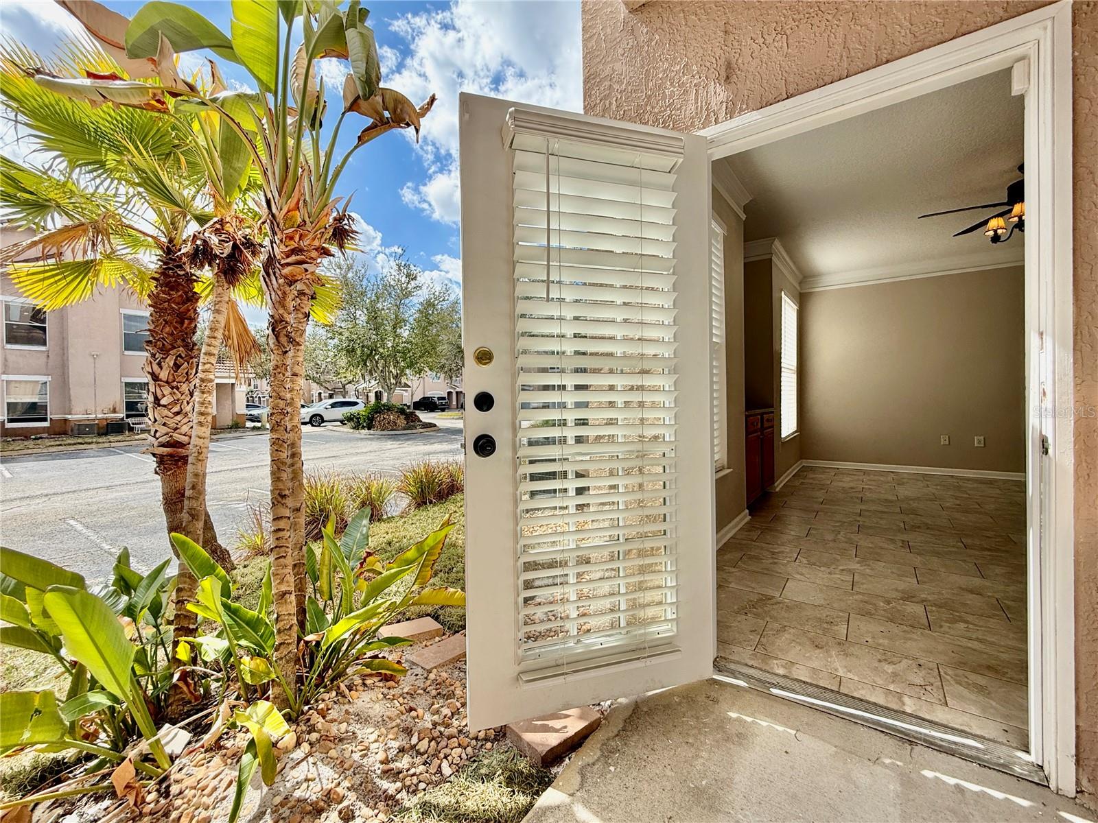 THE VILLAS CONDO - Residential