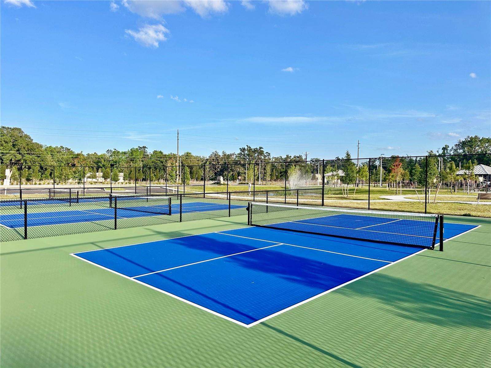 THE VILLAS CONDO - Residential