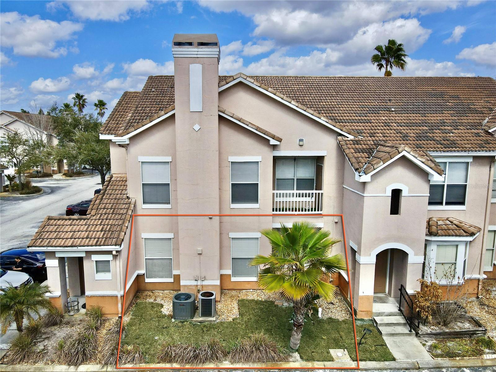 THE VILLAS CONDO - Residential