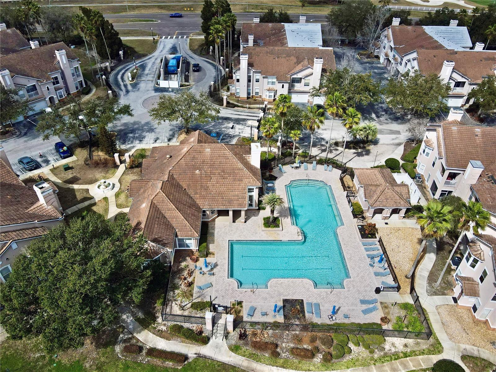 THE VILLAS CONDO - Residential