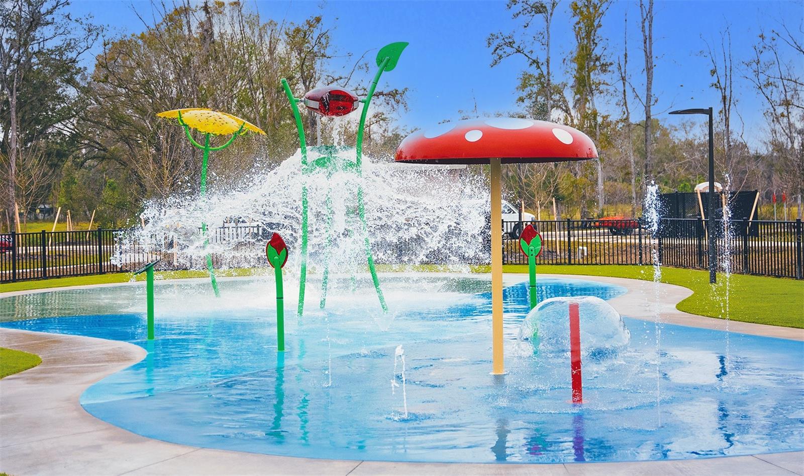 THE VILLAS CONDO - Residential