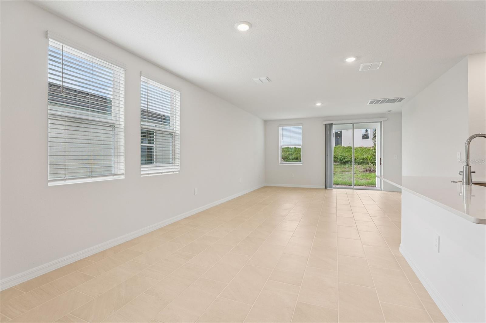 733 TRAILHEAD POINT DRIVE