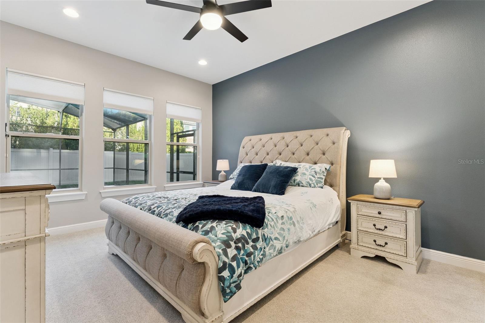 ENCLAVE - Residential