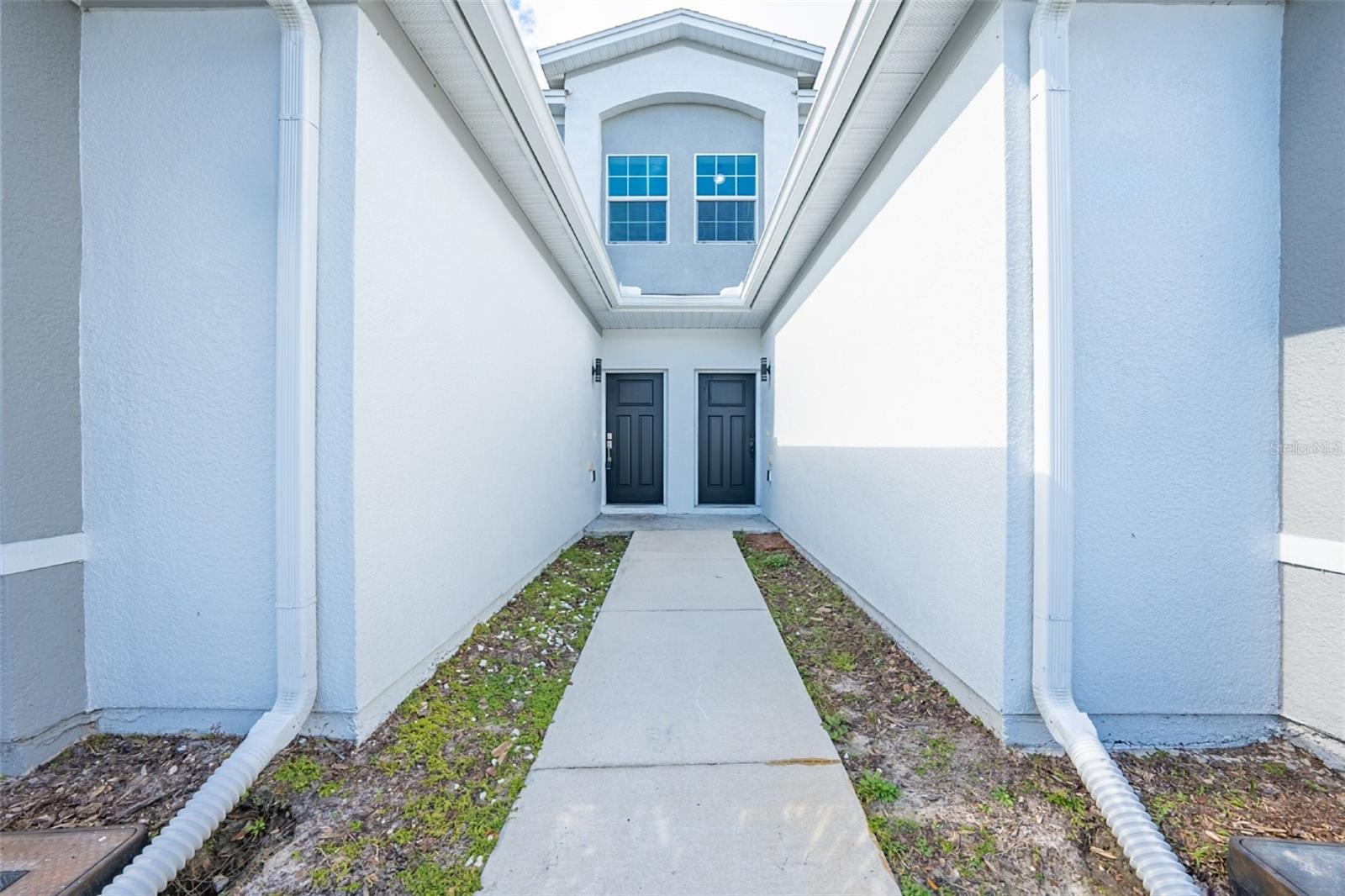 DELMOS CONDO - Residential Lease