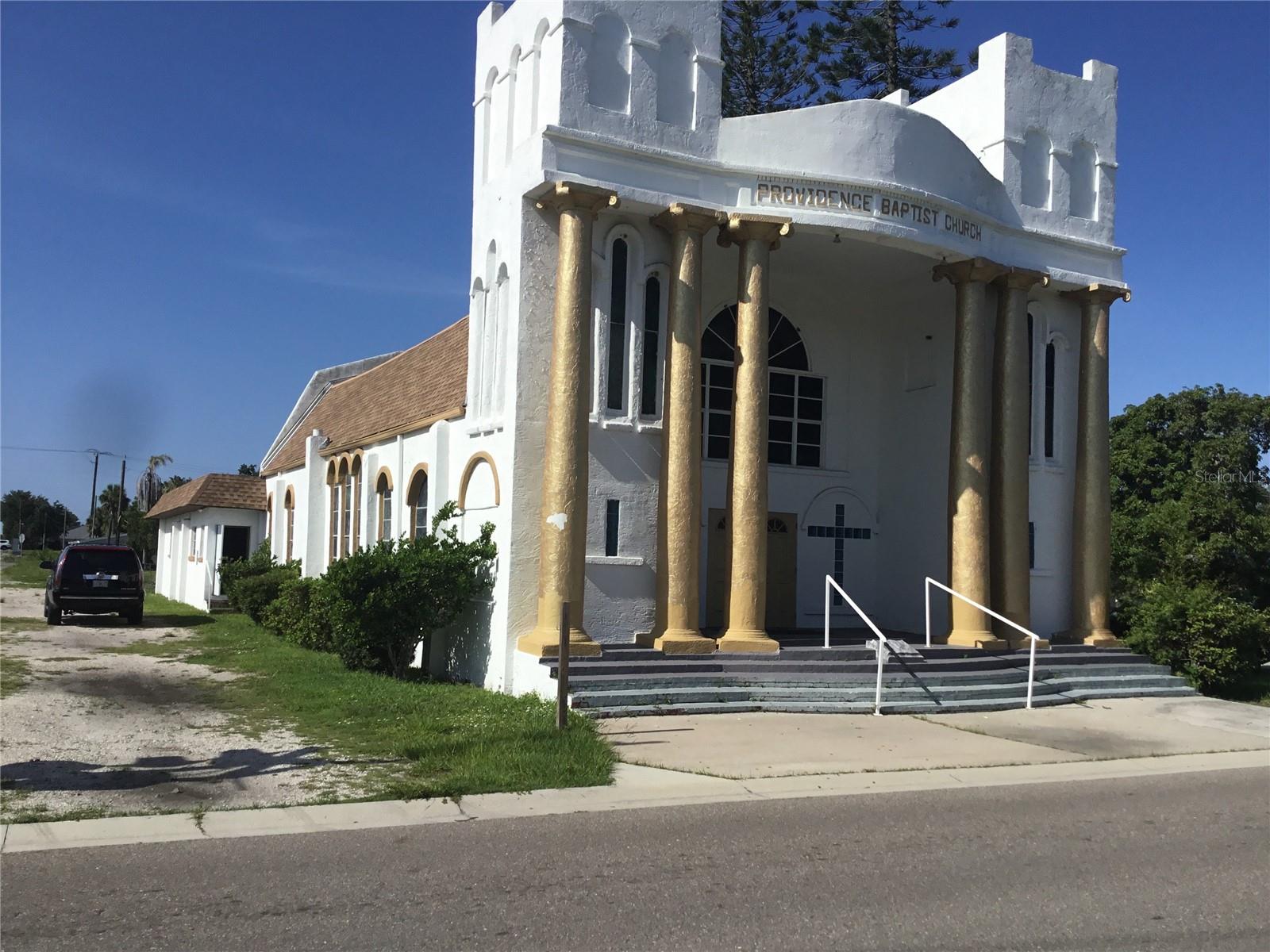 501 & 505 11TH STREET DRIVE W