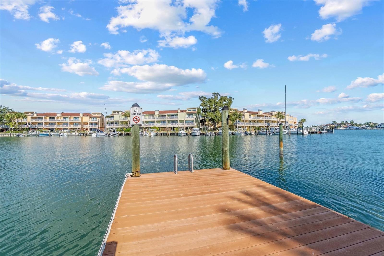 LA COSTA BRAVA CONDO 1 - Residential