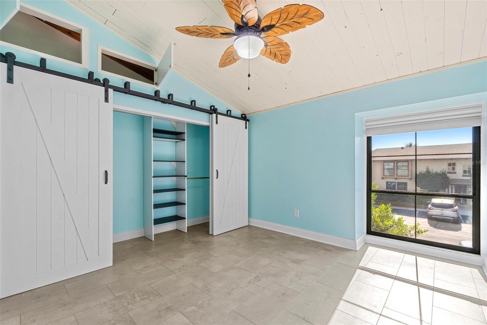 LA COSTA BRAVA CONDO 1 - Residential