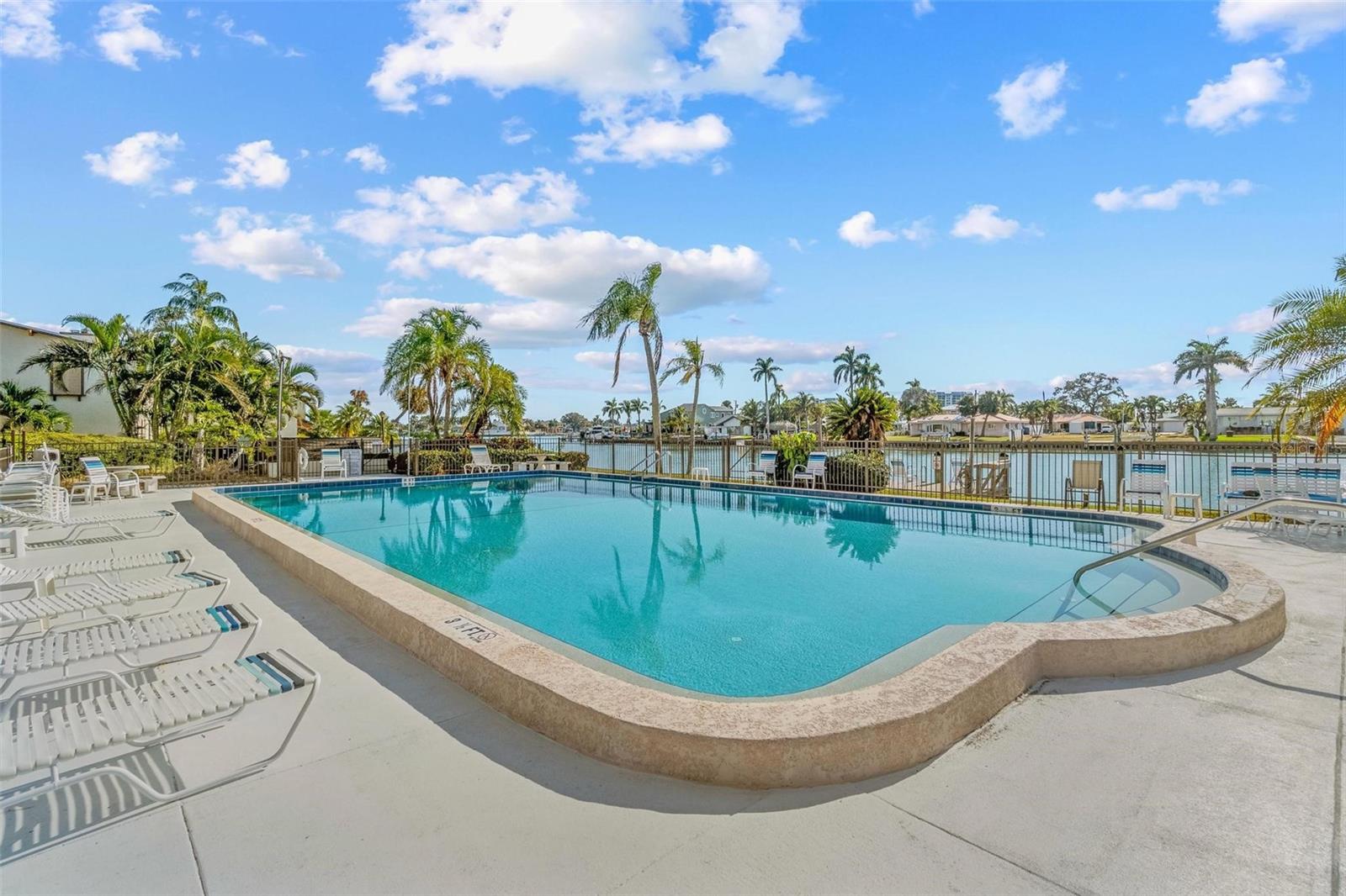 LA COSTA BRAVA CONDO 1 - Residential