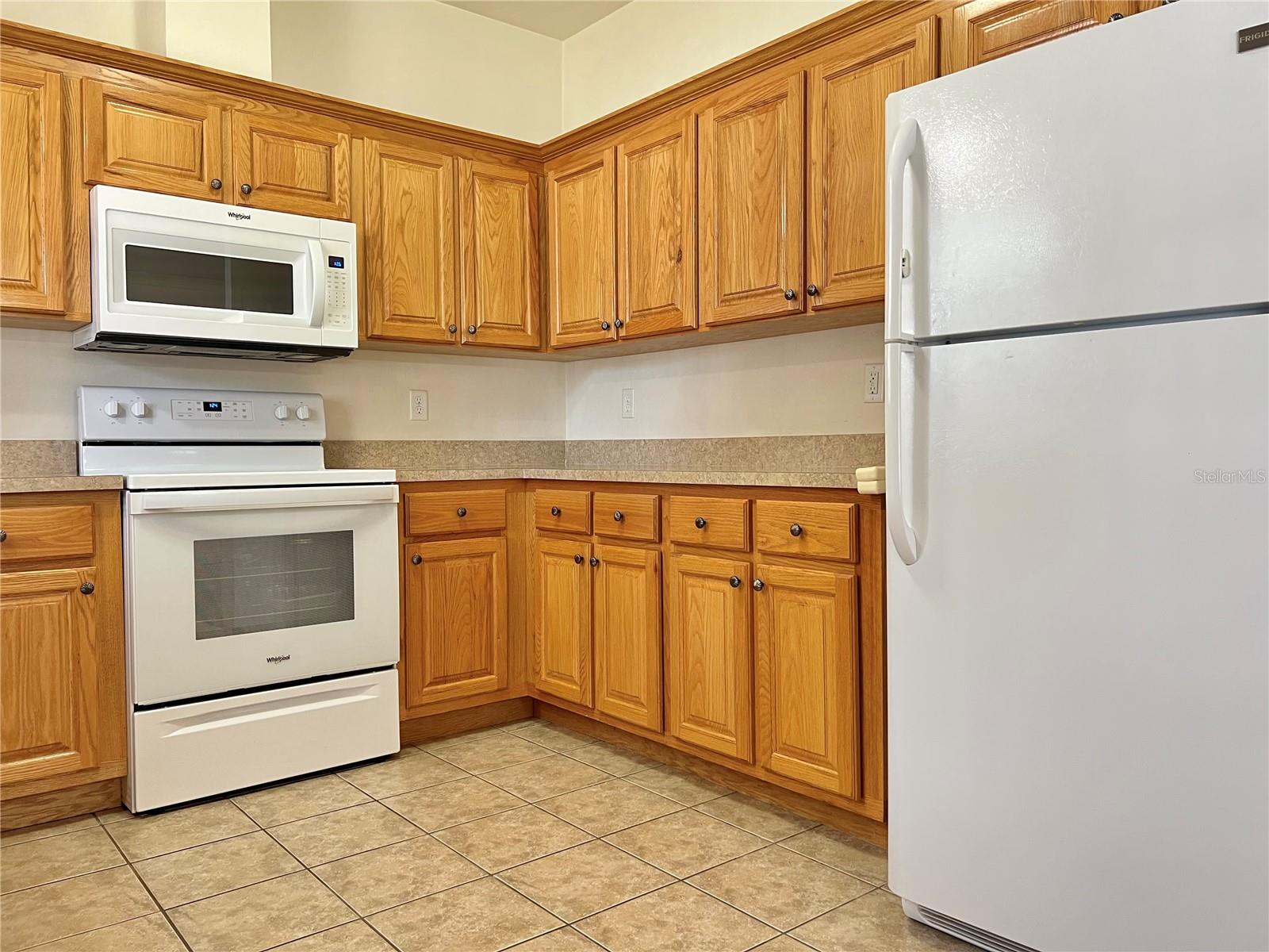 SPANISH GATES - Residential