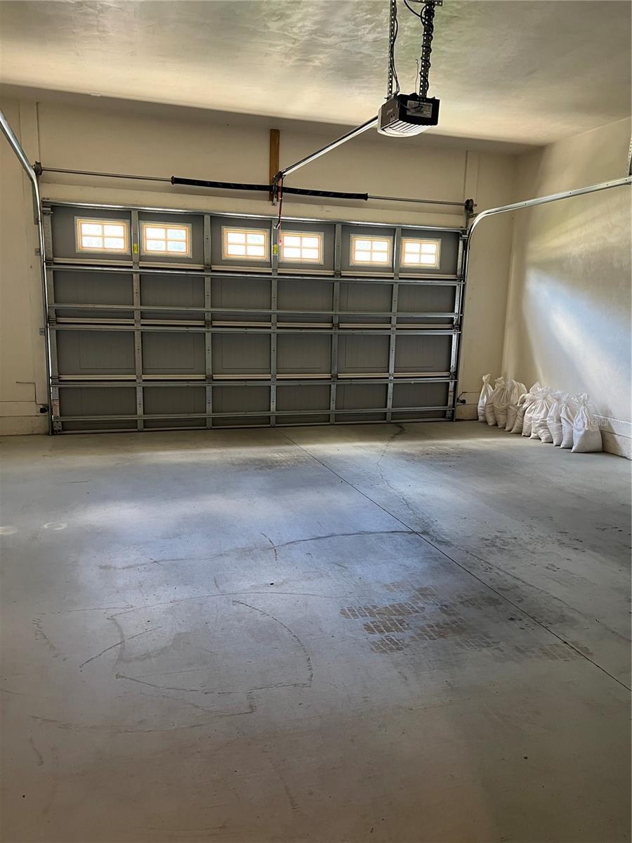 SPANISH GATES - Residential