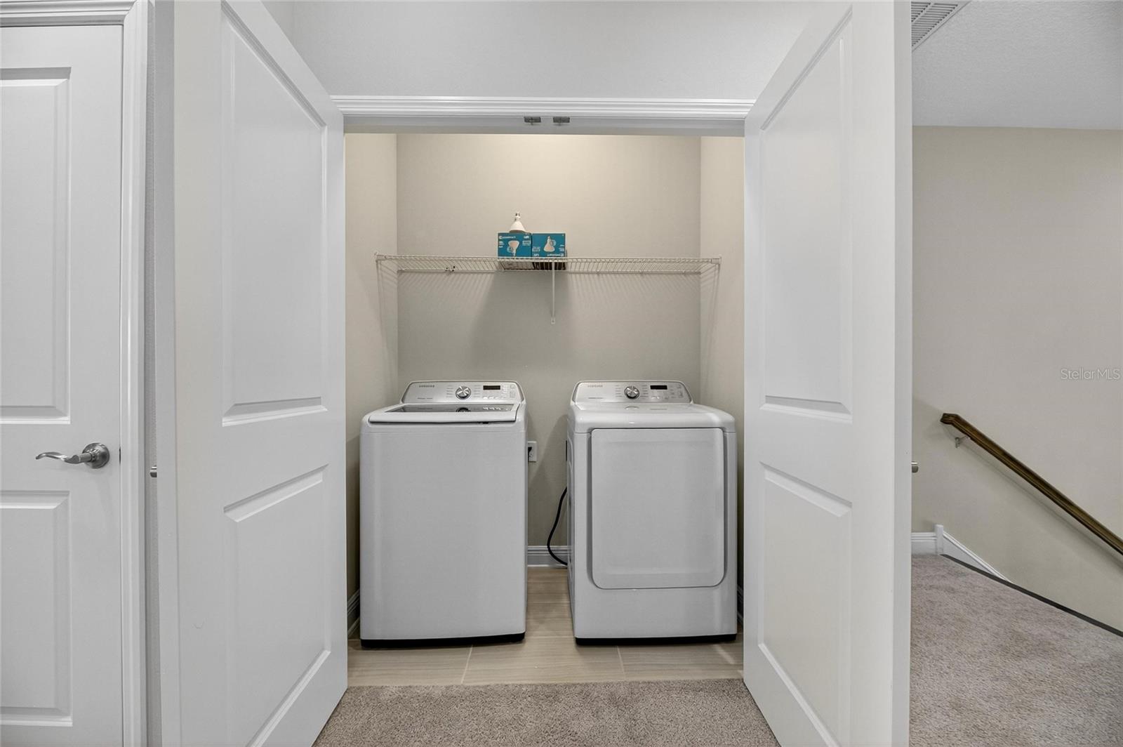 TOWNS AT BELLEAIR GROVE - Residential