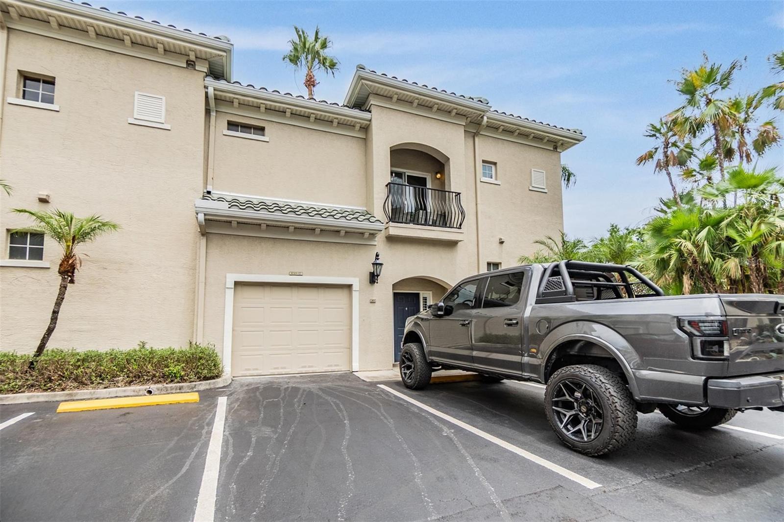 501 KNIGHTS RUN AVENUE 6104