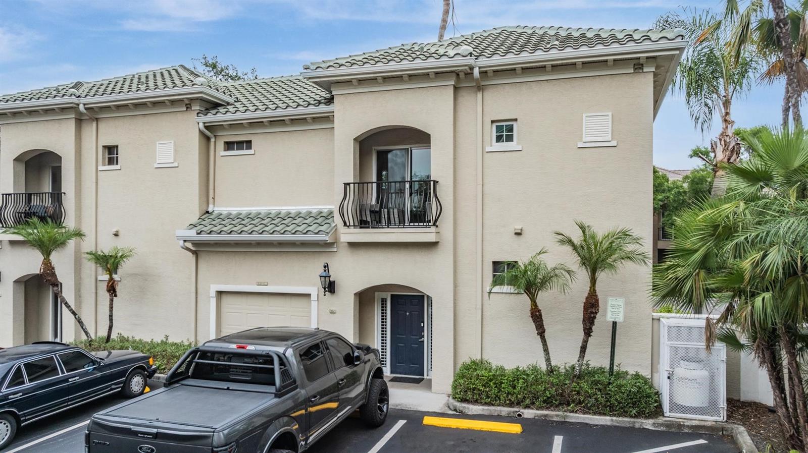501 KNIGHTS RUN AVENUE 6104