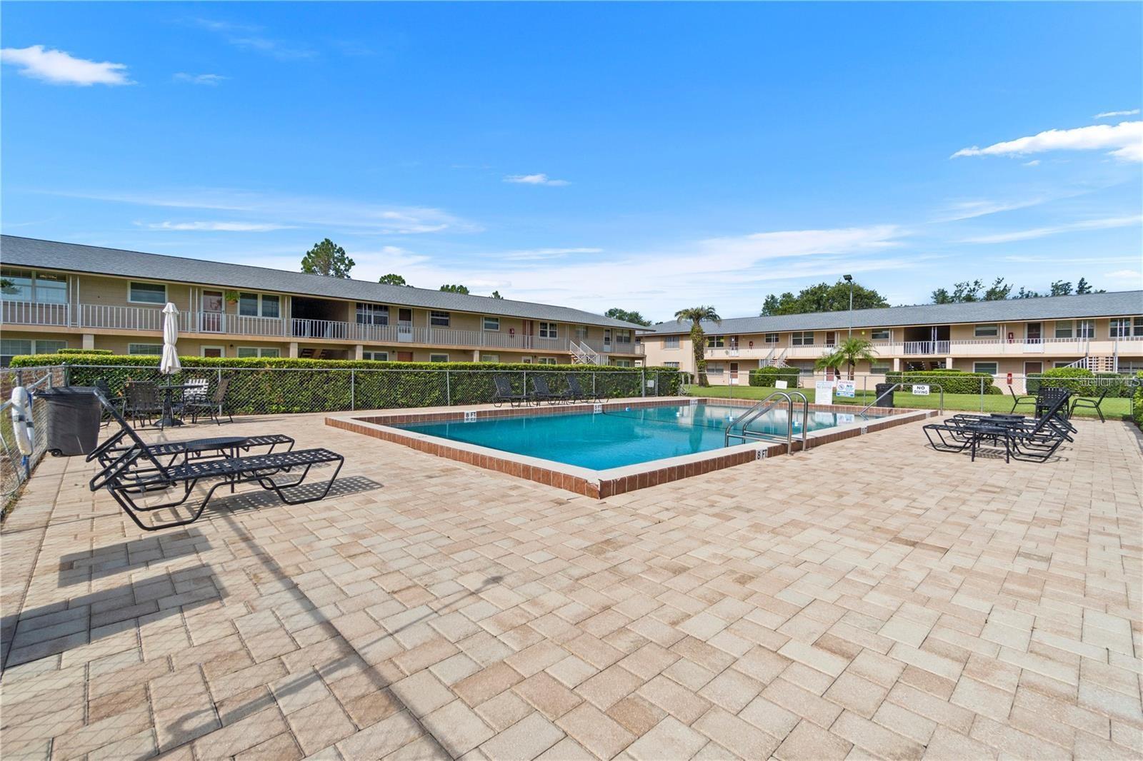 TAVARES LAKEVIEW CONDO - Residential