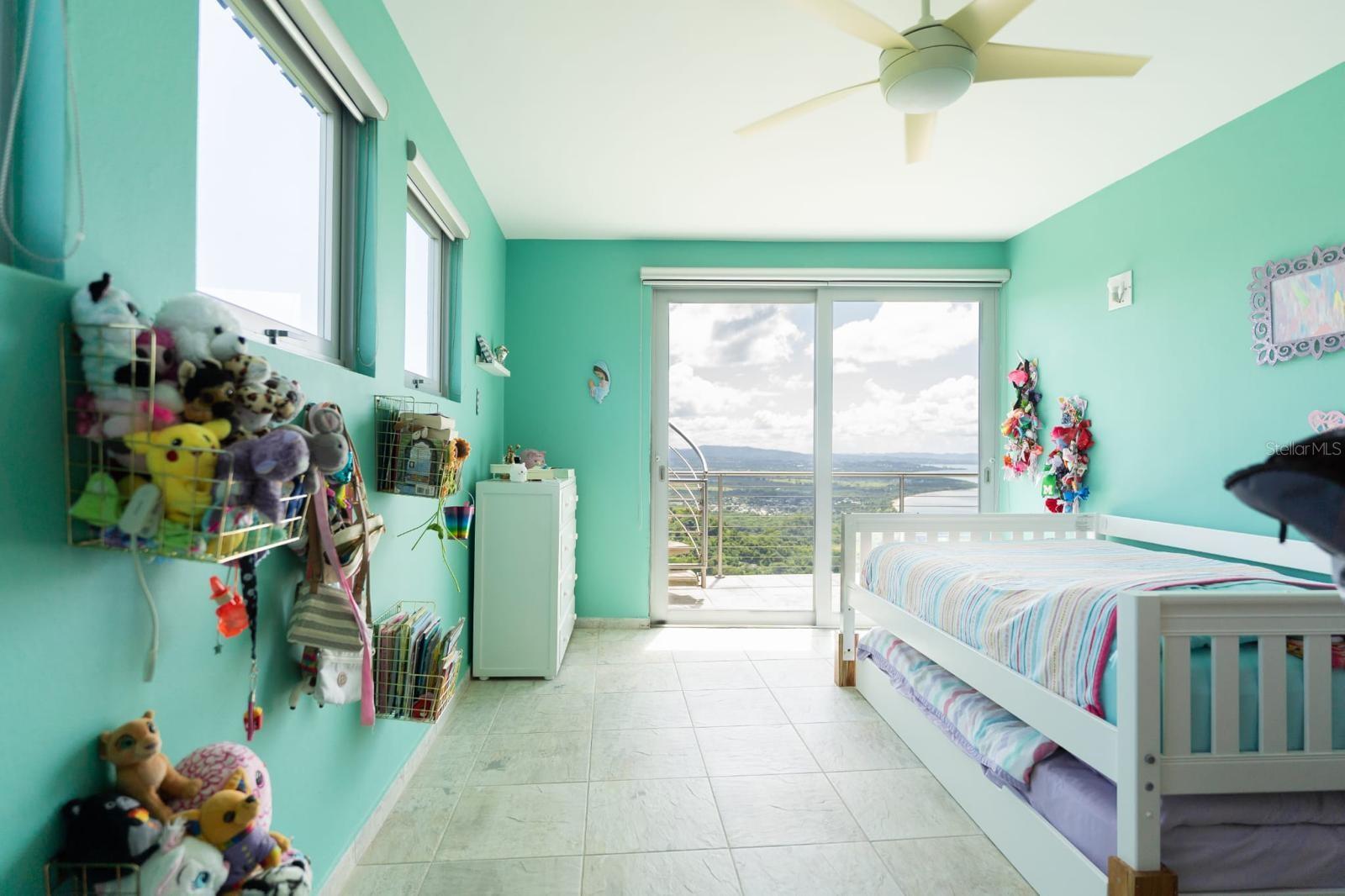 PALATINE HILL - Residential