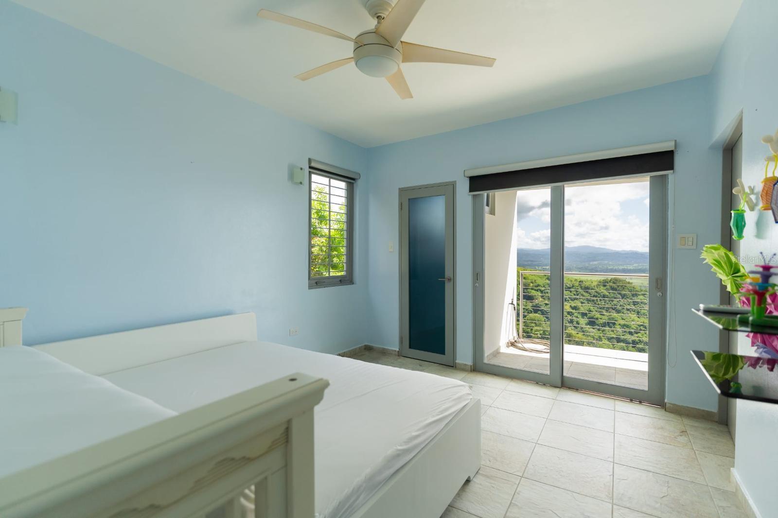 PALATINE HILL - Residential