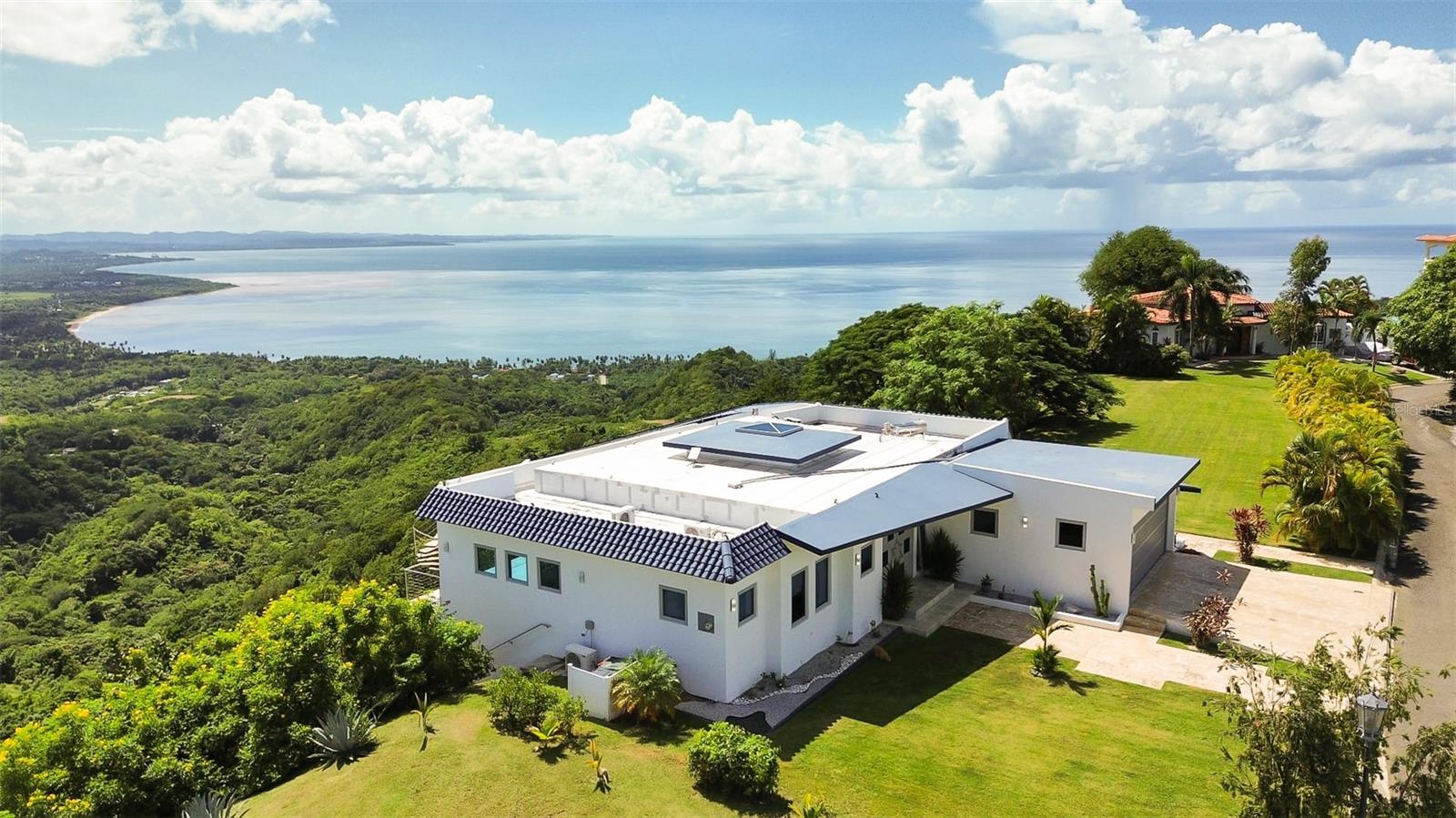 PALATINE HILL - Residential