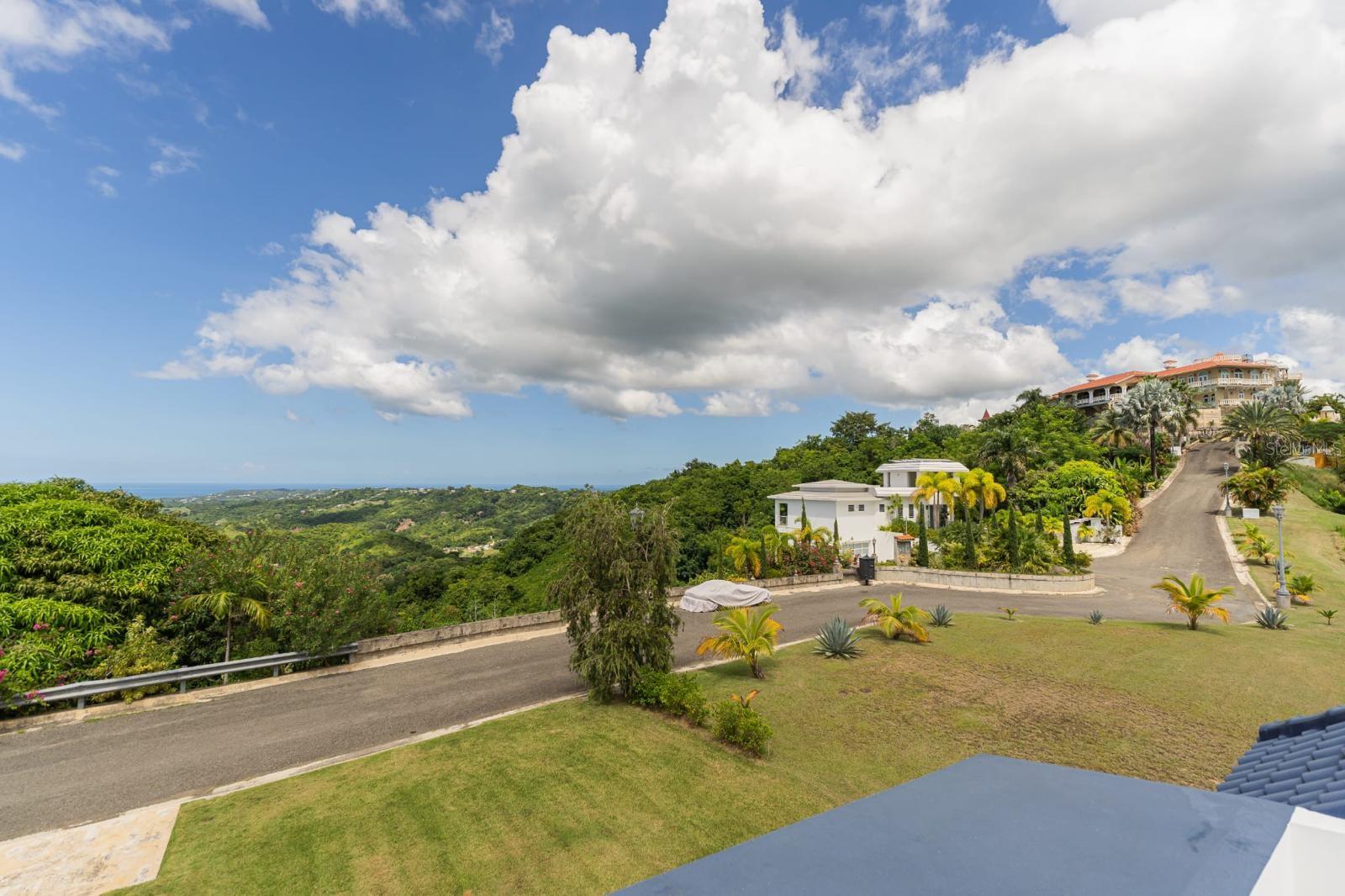 PALATINE HILL - Residential